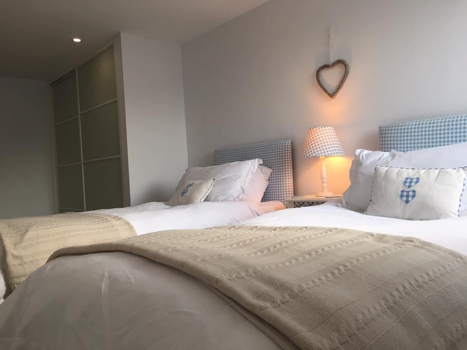 6 Ocean Gate Apartment New Quay Екстериор снимка